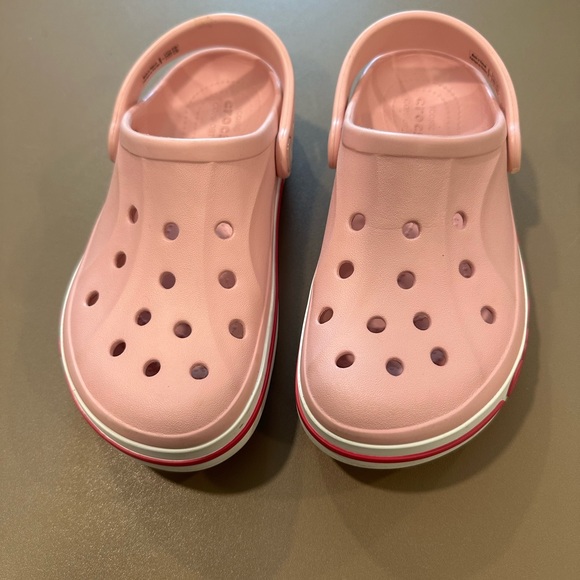 SOLD - Iconic CROCS Comfort - Picture 3 of 5